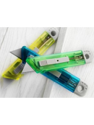 Schneidemesser in vielen transparenten Farben