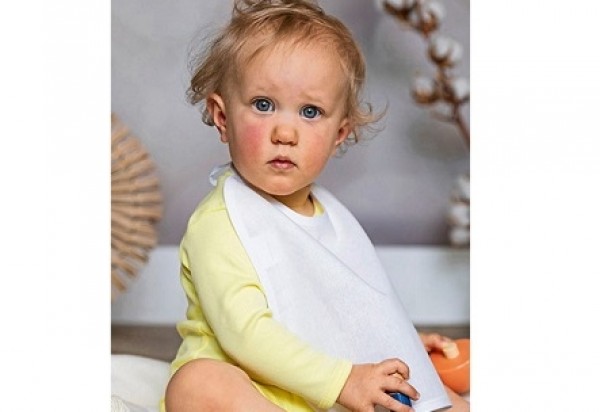 Babylätzchen bestickt mit Logo als Werbegeschenk