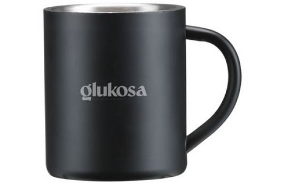 Hochwertiger Becher aus Edelstahl doppelwandig, poliert