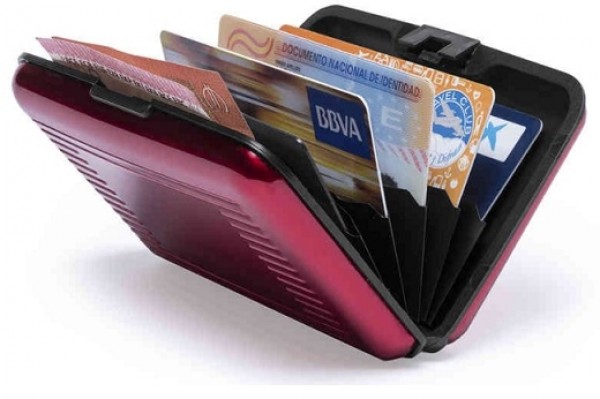 Schicke Visitenkarten-Etui preiswert mit Gravur