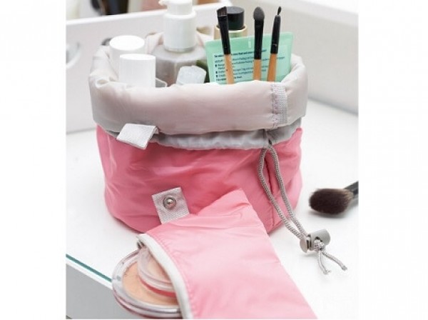 Kulturtasche mit extra Täschchen