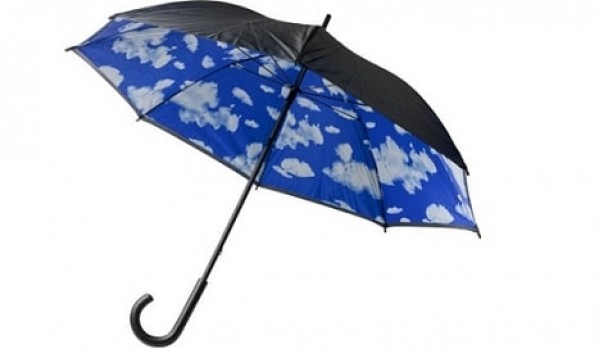 Stockschirm mit Wolkenmotiv innen
