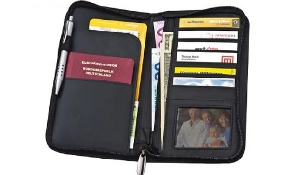 Hochwertige Reisemappe als Giveaway