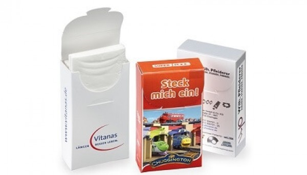 Taschentücher in bedruckter Schachtel