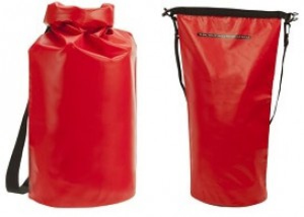 Rucksack schützt vor Wasser und Staub