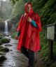 Regenponcho in Kunststoffball mit Karabinerhaken